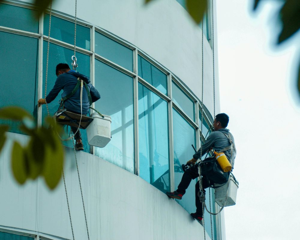 Commercial High Rise Window Cleaning